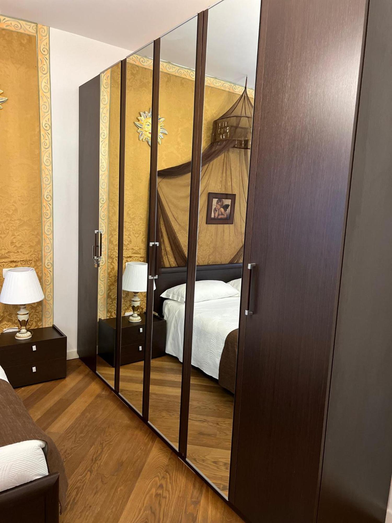 Casabella Apartment เวนิส ภายนอก รูปภาพ